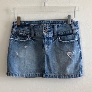 American Eagle Distressed Denim Jean Skirt Size 2